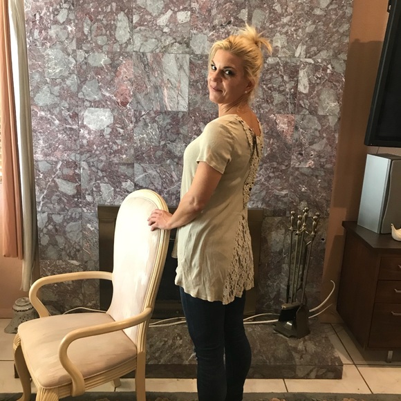 T party top - Picture 5 of 8